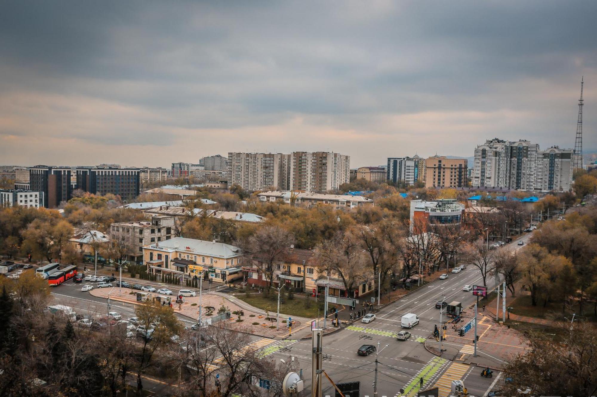 Grand Aiser Hotel Almaty Exterior foto